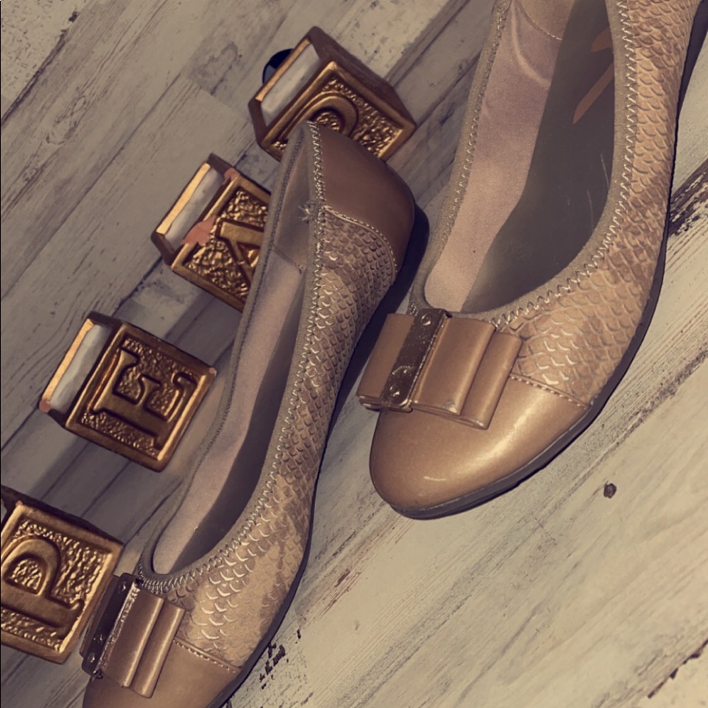TAN . ANNE KLIEN SPORT.  6